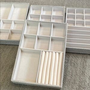 Jewelry organizers